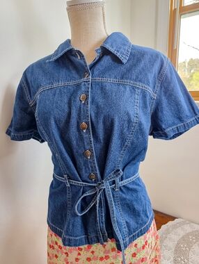 Vintage Y2K Expressions Denim Button-Up Top